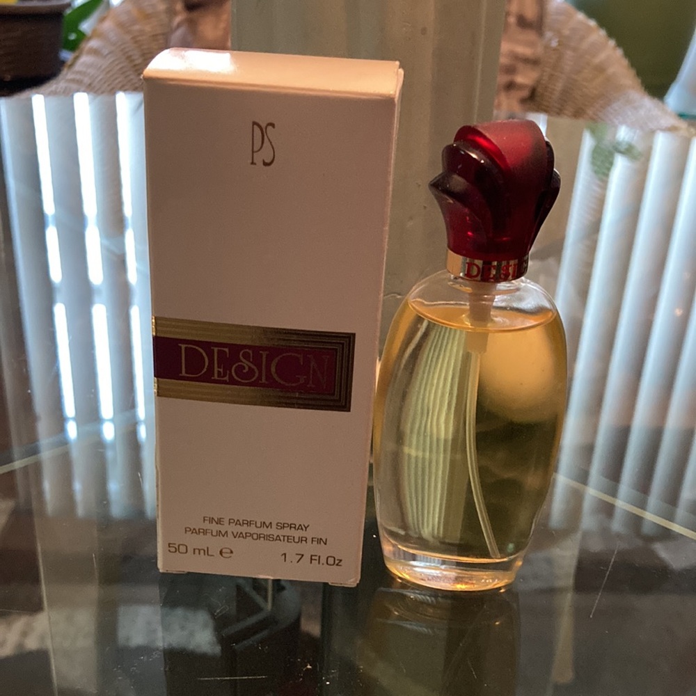 Fine Parfum Spray - Picture 2 of 2